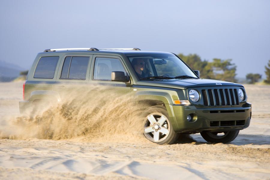  Jeep Patriot 2007 года  (фото 15 из 134)